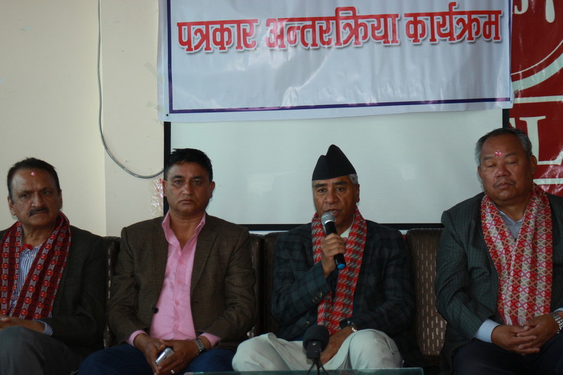 वार्तामा आउन बिप्लवलाई देउवाको आग्रह