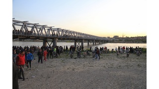 इराकको टिगरिसमा डुंगा दुर्घटनामा एक सय जनाको मृत्यु