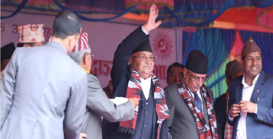 चक्कु देखाएर नतर्साउन प्रधानमन्त्रीको चेतावनी