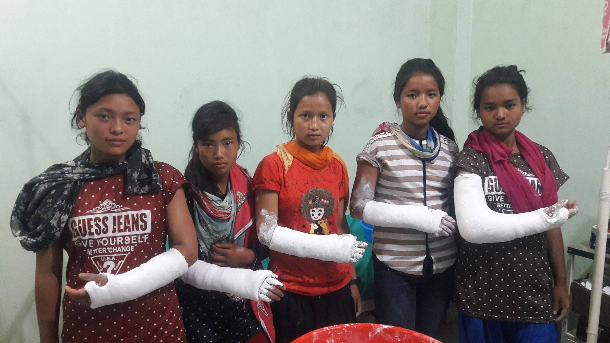 शिक्षिकाको कुटाईबाट १४ बिद्यार्थी घाइते