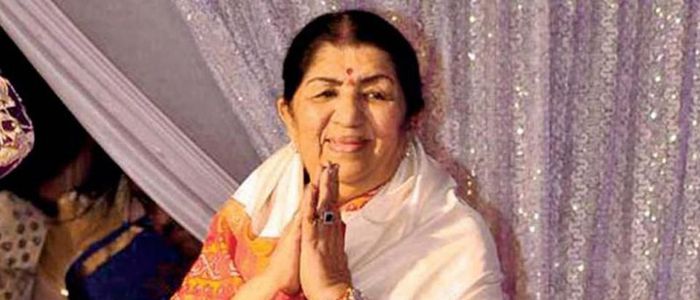 भारतीय गायिका लता मंगेशकर गम्भीर बिरामी, आइसीयूमा राखेर उपचार हुँदै