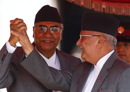 ओलीको एक मात्र चाहना अर्ली इलेक्सन, देउवालाई सहमतिमै ल्याउने प्रयास