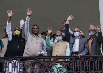 जनता समाजबादी पार्टीमा निष्कासनको होडबाजी
