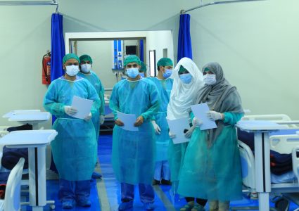 पाकिस्तानमा कोरोना संक्रमण बढ्दै, नर्स तथा स्वास्थ्यकर्मी अभाव