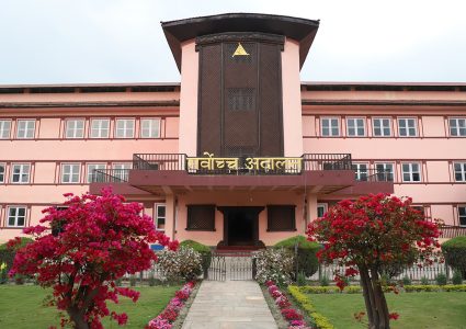 सर्बोच्चमा फुलकोर्ट बैठक,गोलाप्रथा सुरु भएपनि जवरासँग इजलास नबस्न न्यायाधीश एकमत