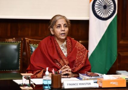 भारतमा पूर्वाधार लगानी वृद्धि गर्न अर्थमन्त्री सिथारमनको आग्रह