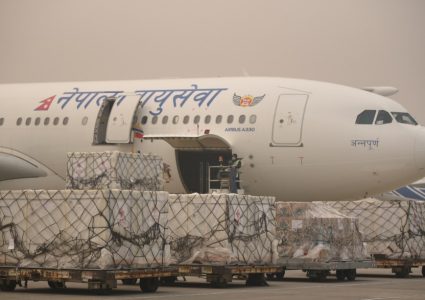 चीनबाट आयो कोरोनाविरुद्धको ८ लाख डोज खोप