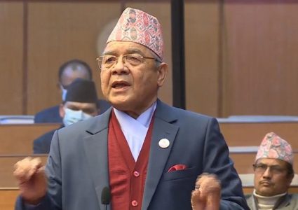 एमाले उपाध्यक्ष गौतमको प्रस्तावःसरकारले सबै जमिन किनेर आफ्नो बनाउनुपर्छ
