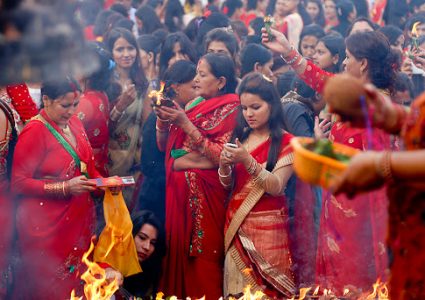 आज हरितालिका तीज देवादिदेव महादेवको पूजाआराधना गरी मनाइँदै