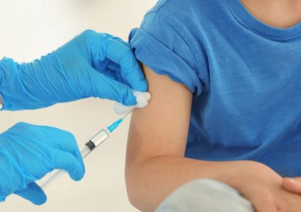 साइड इफेक्ट देखिएपछि स्विडेनमा कोरोना विरुद्धको खोप लगाउन स्थगित