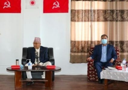 एमालेमा महाधिवेशनमा १२ गते बिहान ८ बजेदेखि मतदान, ओलीको मुख ताक्दै पदाधिकारीका आकांक्षी