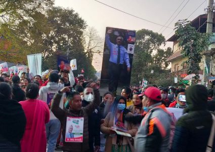कांग्रेस महाधिवेशनमा भोट माग्ने नयाँ तरिका, डमी बनाउनेदेखि देउडा नाचसम्म (फोटो फिचर)