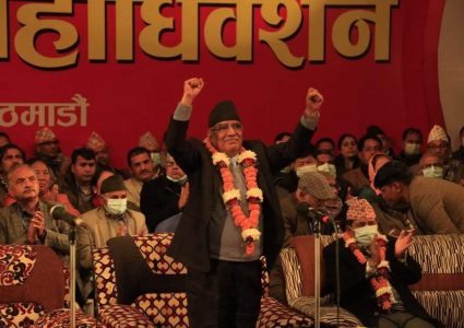 माओवादीले किन अपनाएन निर्वाचन पद्धति,प्रचण्डसँग नजिक भएकालाई फाइदै–फाइदा