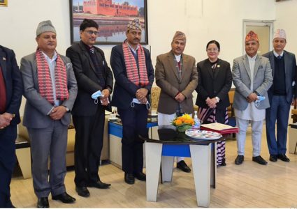कृषि विकास बैंकका नवनियुक्त अध्यक्ष रमेशकुमार केसीले लिए पद तथा गोपनियताको शपथ