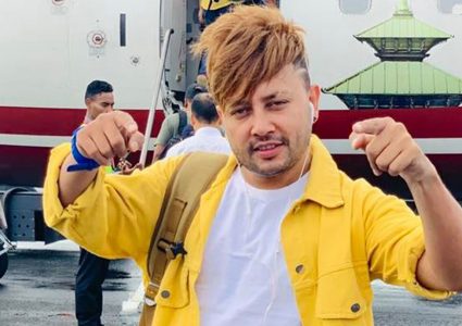 दुर्गेश थापाको ‘पैसा’ नामक गीत तत्काल प्रसारणमा रोक लगाउन माग