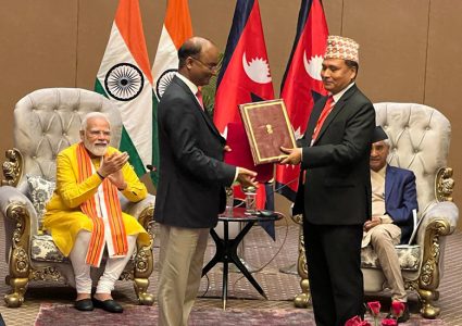 नेपाल र भारतबीच शिक्षा र जलस्रोतसँग सम्बन्धित ६ बुँदे सम्झौतामा हस्ताक्षर