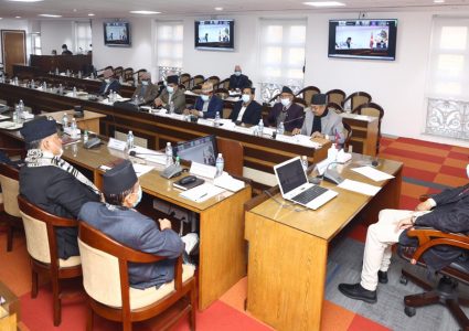 प्रधानमन्त्री देउवाको अमेरिका भ्रमण रद्द, वायु सेवा निगमका अध्यक्ष युवराज अधिकारी निलम्बित