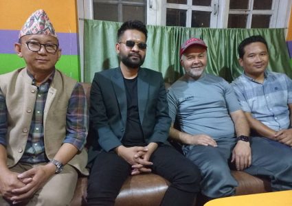 सिसडोलमा रंगशाला बनाउनेबारे मेयर बालेन्द्र साह र पंकजविक्रम नेम्बाङबीच छलफल