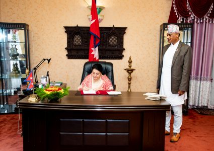 नागरिकता बिद्येयक प्रमाणिकरण नगर्ने राष्ट्रपतिको अडान, राजीनामा पनि नदिने !