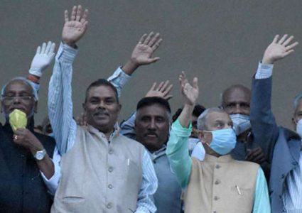 जुट्ने भन्दा फुट्ने मधेशबादी दलका आ–आफ्नै एजेण्डा, शीर्ष नेतालाई चुनाव जित्नै सकस