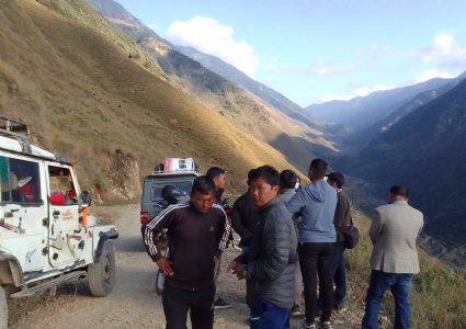 स्वतन्त्र उम्मेद्वारले गरे सत्ता गठबन्धनका उम्मेद्वारलाई प्रचार–प्रसारमा अवरोध
