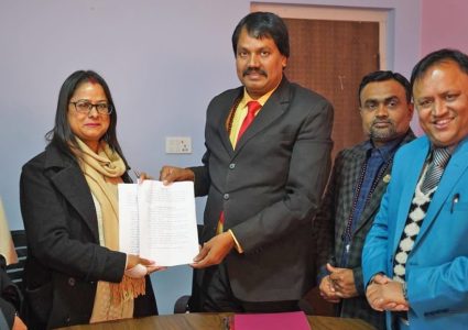 सीके राउत र रञ्जिता श्रेष्ठबीच भयो १२ बुँदे सहमति, रेशमको रिहाइदेखि नागरिकता विधेयक मुख्य बुँदा