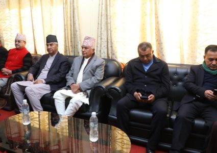 राष्ट्रपति पाउने आशमा कांग्रेस चुपचाप, सरकारको आलोचना गर्नै मुख बन्द