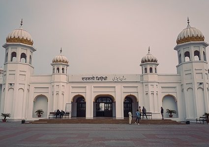 पाकिस्तानद्वारा आईएसआई वरिष्ठ अधिकारीलाई करतारपुर करिडोरको सीईओमा नियुक्त