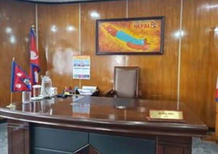 मेयर बालेनले राखे कार्यकक्षमा ग्रेटर नेपालको नक्सा