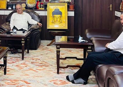 विप्लवले प्रचण्डको मन जित्दा जनार्दन र वर्षमानलाई तनाव !