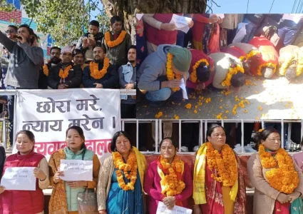 रुकुमपश्चिम सोती हत्याकाण्डको फैसलापछि पीडित परिवारले गरे अदालतलाई ढोगेर फूलको…