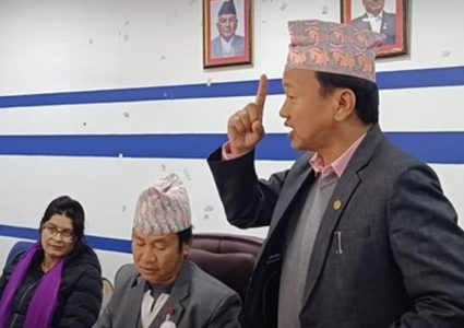 धरान उपमहानगरमा मेयर हर्क साम्पाङ र उपमेयर अइन्द्रविक्रम बेघाबीच चर्काचर्की