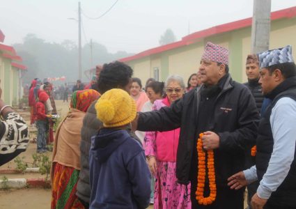 बाराको मुसहर बस्तीमा पुगे पूर्वराजा ज्ञानेन्द्र शाह