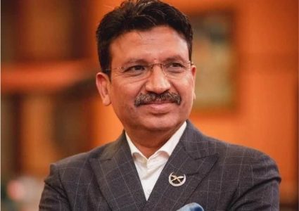 अर्वपति विनोद चौधरीका भाई व्यवसायी अरुण चौधरी पक्राउ