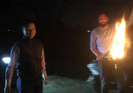 नेविसंघले गर्‍यो अर्थमन्त्री पुन र गृहमन्त्री लामिछानेको पुत्ला दहन