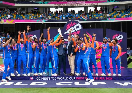 भारतले उपाधि जितेसँगैं कप्तान रोहित र कोहलीद्वारा टी–२० आईबाट सन्न्यासको घोषणा