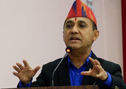 विश्वप्रकाश शर्मा भन्छन् भुटानी शरणार्थी र गिरीबन्धु प्रकरणको अनुसन्धान अघि बढाउनुपर्छ