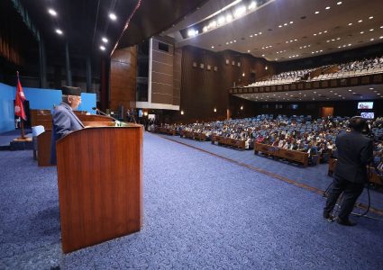 ओलीलाई दुई तिहाइ सांसदको समर्थन,संसदमा चल्यो आरोप–प्रत्यारोप !