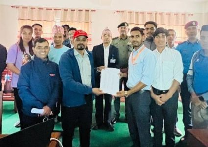 शिखर ईन्सोरेन्स कम्पनी लिमिटेडमा रुकुमपश्चिमका ६४ पत्रकारहरुको दुर्घटना बिमा