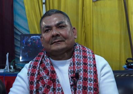 दुर्गा प्रसाईँसहित तीन जनाविरुद्ध पक्राउ पुर्जी जारी