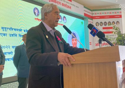 कांग्रेस सभापति देउवाले भने केपी ओली र म सँगै जेल बसेका हौँ