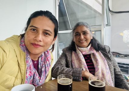 एमालेले फुकुवा गर्‍यो बिन्दा र उषाकिरणमाथिको ६ महिने कारबाही