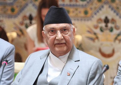 स्पेनका समकक्षीद्वारा आयोजित रात्रिभोजमा प्रधानमन्त्री सहभागी