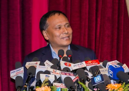 वैकल्पिक शक्तिहरुलाई कुलमानको आह्वानः ‘परिवर्तनलाई परिणाममा बदल्न एकै ठाउँमा उभिऔँ’