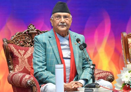 बाख्रा र कुखुराले मोर्चाबन्दी गरेर बाघको मुकाबिला गर्न सक्छन् ?&hellip;