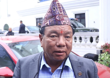 शपथ लिन पुगेका महावीर पुन भन्छन्– जे जे आइपर्छ त्यही&hellip;