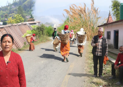 ‘फेवातालको किनारबाट सिंहदरबारलाई अल्टिमेटमः ‘भाषणको रेल होइन, बाँच्ने आधार चाहियो’