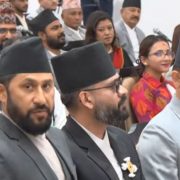 रास्वपा बैठकमा सांसदका गुनासै गुनासा, सरकार जिम्मेवार नबनेको आरोप